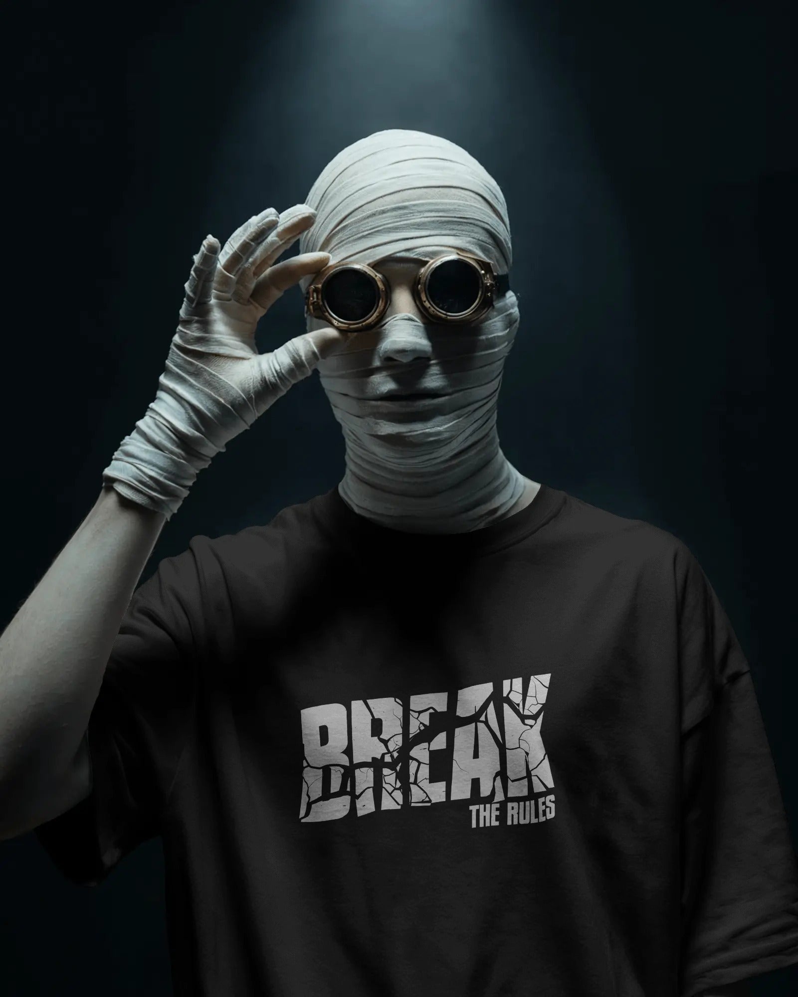 Break the Rules – GenZ Rebel Oversized Tee